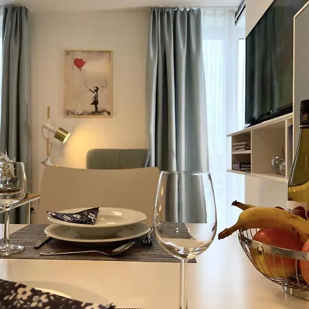 Nino 17 Apartment