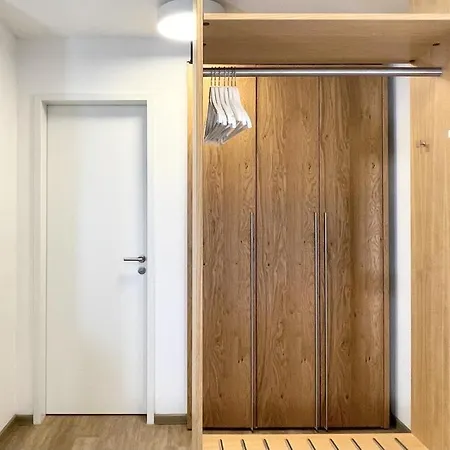 Apartment Nino 17 *